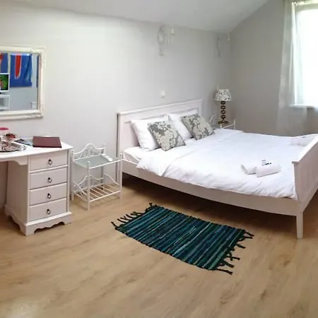More Guesthouse