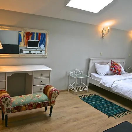 More Guesthouse